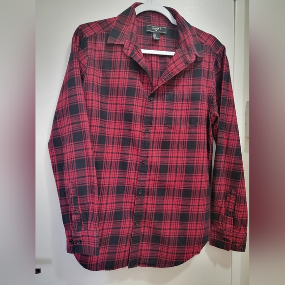 Shirt - Picture 1 of 2